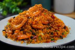 The method of stir frying shrimp in a typhoon shelter