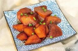 The recipe for braised carrot chunks