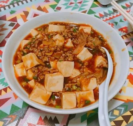 How to make minced meat, pickled vegetables, and tofu