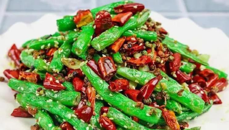 The method of stir frying green beans