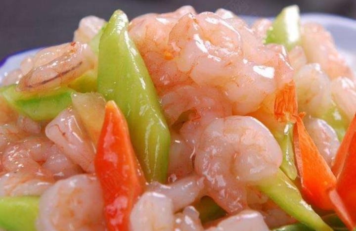 The method of stir frying shrimp