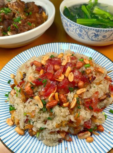 The recipe for stir fried cured glutinous rice