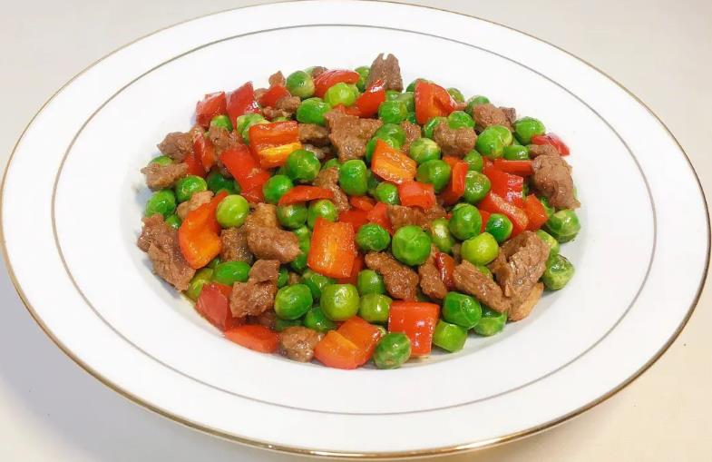 The recipe for stir frying diced beef