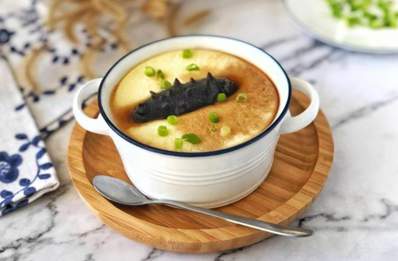 Preparation of Sea Cucumber Steamed Egg Soup