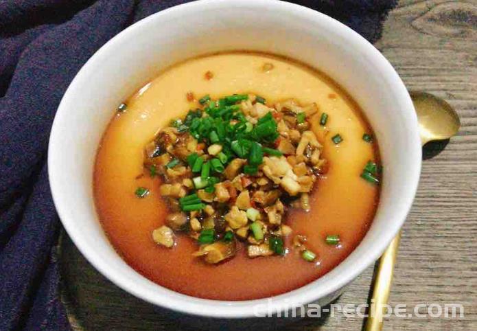 The recipe for minced meat and steamed egg soup