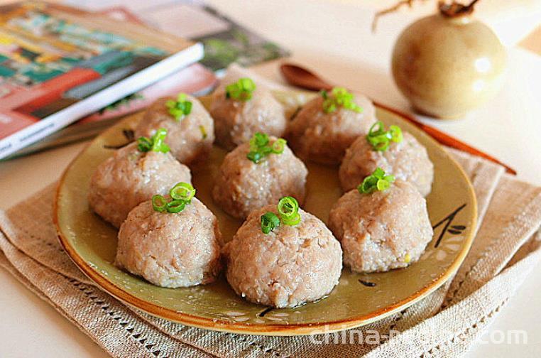 The method of steaming lotus root balls