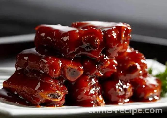 The recipe for Cantonese sweet and sour pork ribs