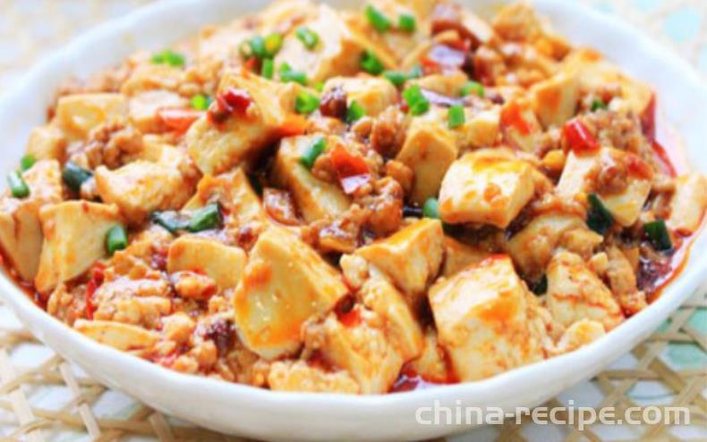 The method of braising tofu with minced meat