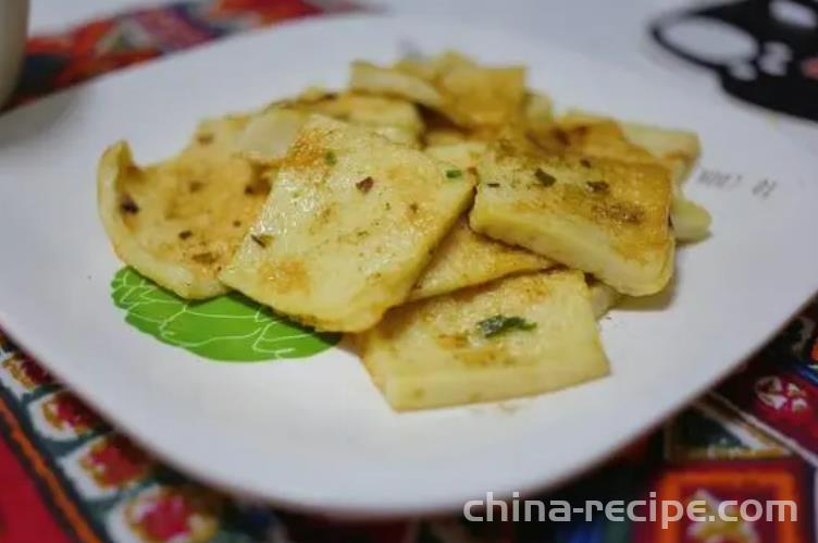 The recipe for fragrant fried thousand leaf tofu