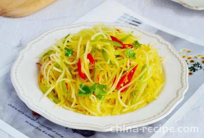 The method of stir frying shredded potatoes