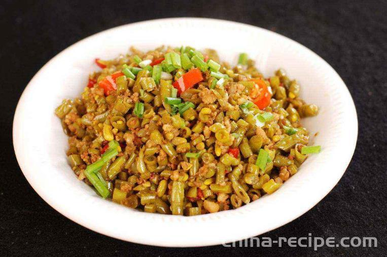 The method of stir frying minced meat with sour beans