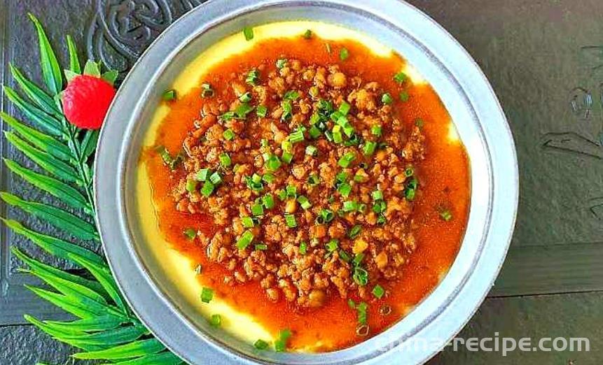 The recipe for minced meat chicken cake