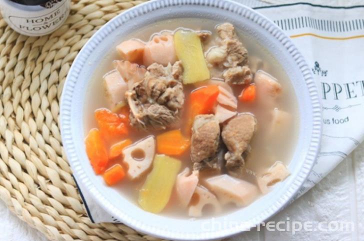 The recipe for rice cooker with lotus root, carrot and pork rib soup