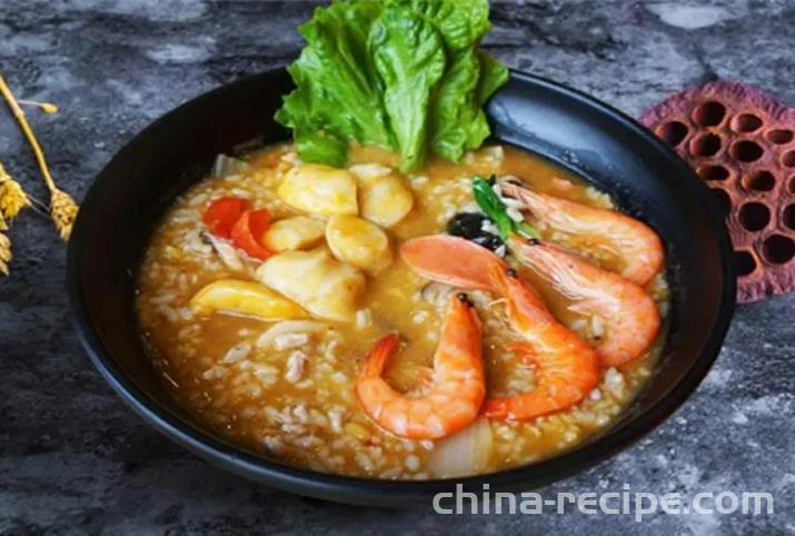 The method of Beijing people making big hot rice from snacks