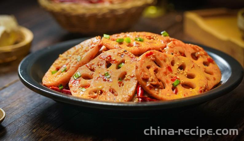 The recipe for spicy lotus root slices