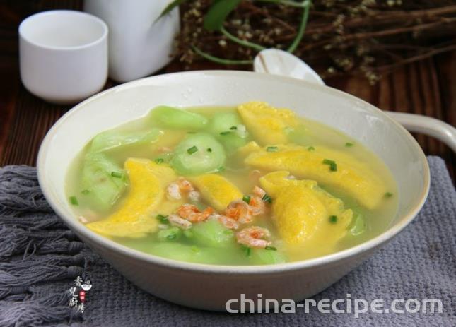 Steamed dumplings Stuffed with Luffa Meat