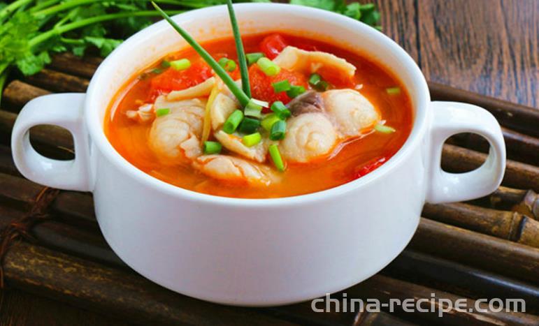 The recipe for tomato fish fillet soup