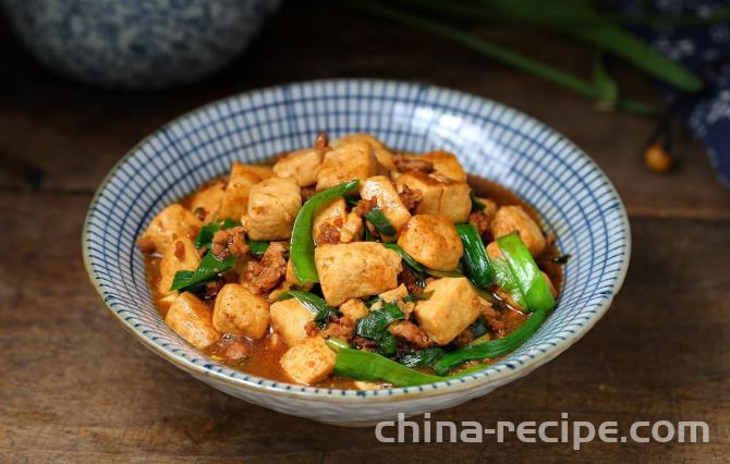 The recipe for sauce braised minced meat and tofu