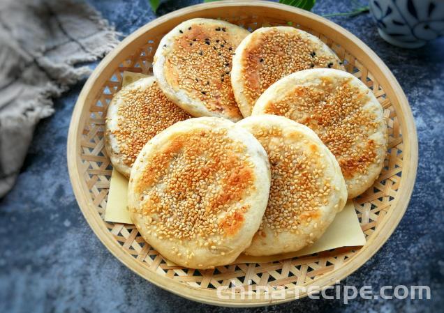 How to make sesame Shaobing (Baked cake in griddle)