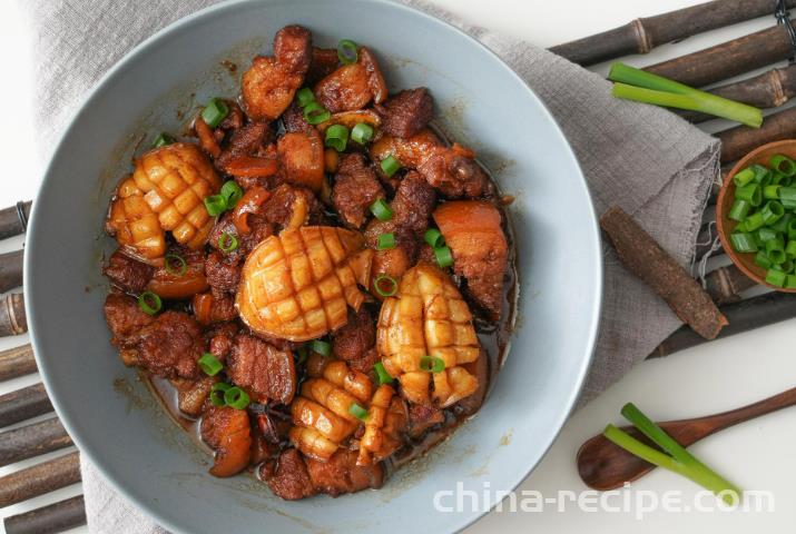 How to make abalone Braised pork belly