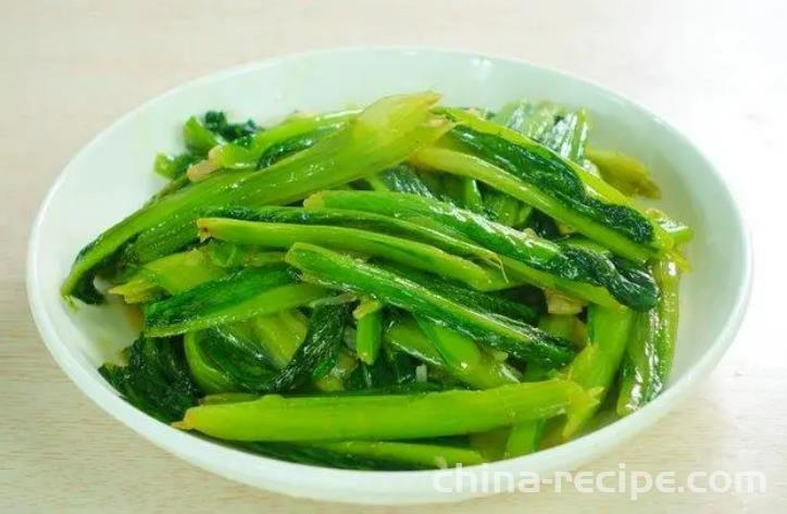 The method of stir frying bitter wheat with fermented black beans