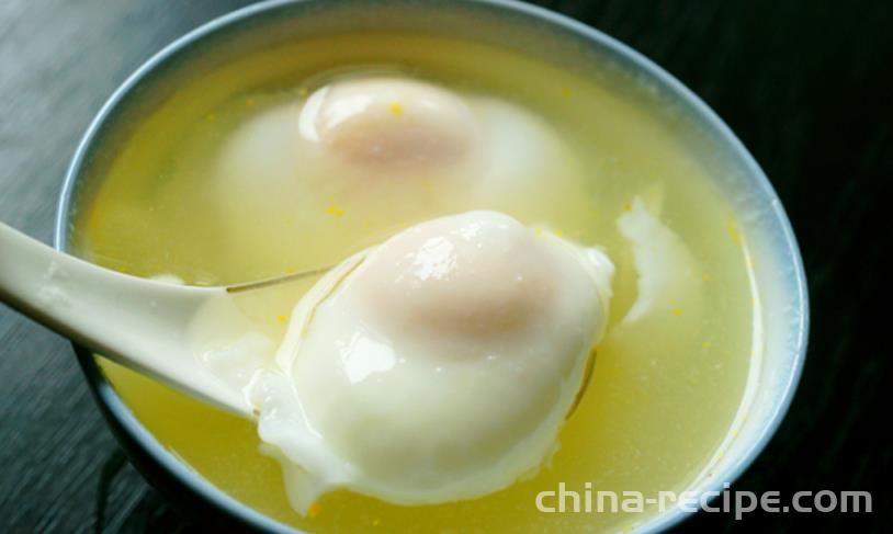 The recipe for boiled eggs in water