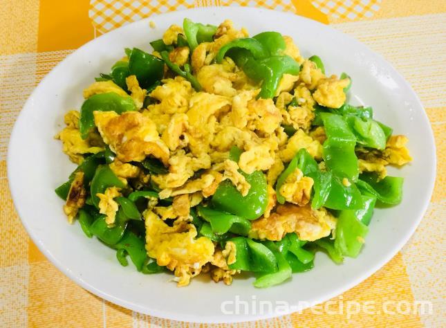 The recipe for stir fried eggs with chili peppers