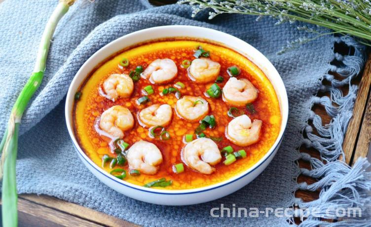 The recipe for steamed shrimp egg custard