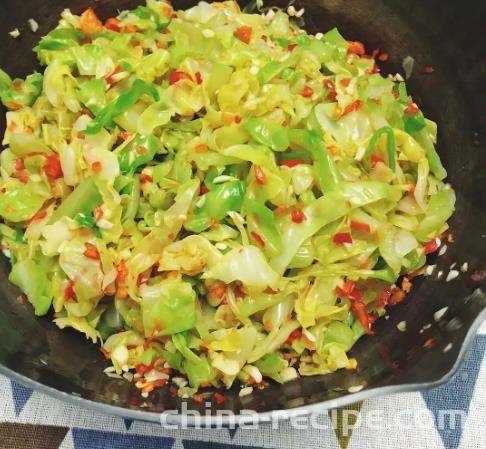 The Recipe of Cold Tuned Big Head Cabbage