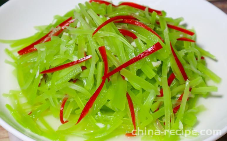 The recipe for cold mixed shredded lettuce