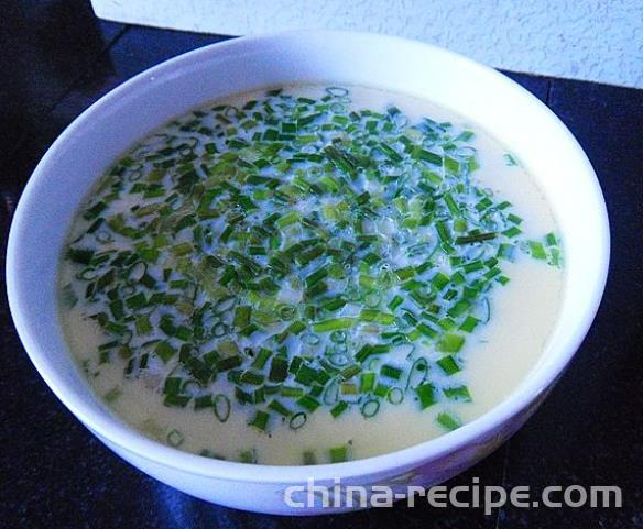 The recipe for scallion egg custard