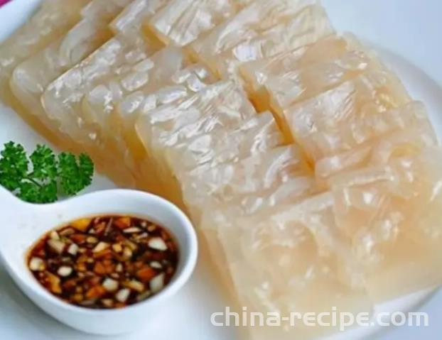 The recipe for pig skin jelly