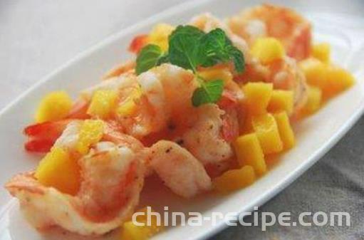 The recipe for Thai style sweet and spicy shrimp with fragrant mangoes