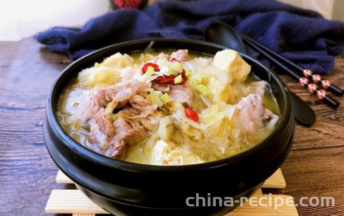 Stewed Spare Ribs with pickled Chinese cabbage