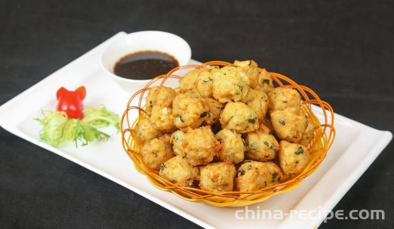 Fried white radish meatballs