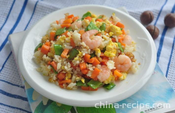 Practice of Fried Rice with Shrimp and Egg