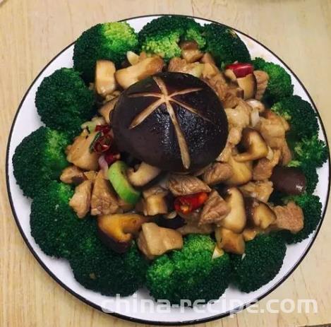 The recipe for holding shiitake mushrooms in Xilan Flower