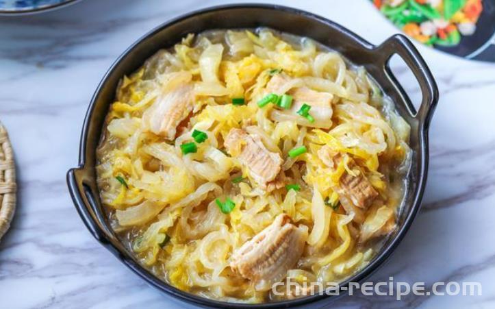 Stewed Pork with pickled Chinese cabbage and Vermicelli