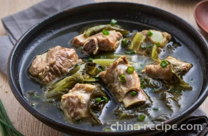 How to make pickled Chinese cabbage spareribs