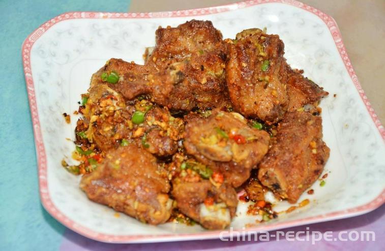 The method of making salt and pepper pork ribs