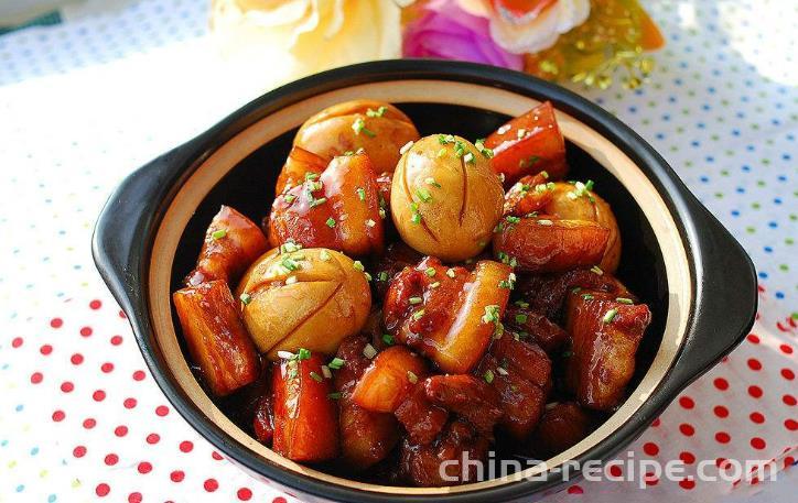 Stewed quail eggs with Braised pork belly in brown sauce