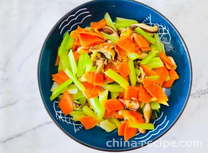 The recipe for celery, radish, and shiitake mushrooms