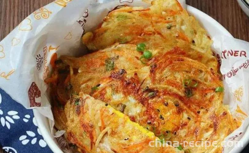 Simple Method of Potato and Egg Cake