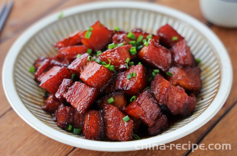 Practice of Braised pork belly in Brown Sauce in Northeast China