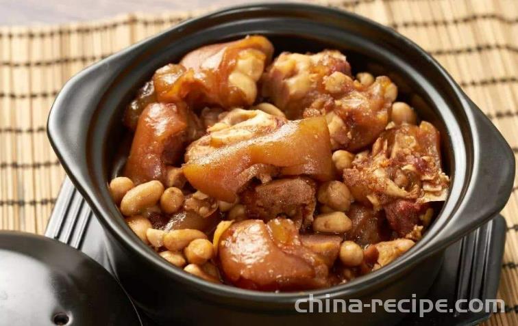 Practice of Fermented bean curd pig hoof