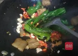 豆豉青椒炒五花肉的做法图解7