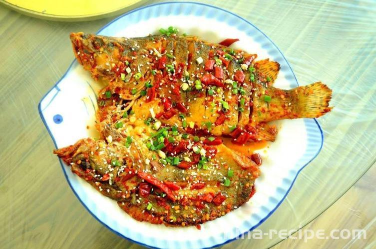 The method of frying stinky mandarin fish