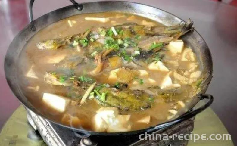 The method of making dry boiled Wang prickly fish