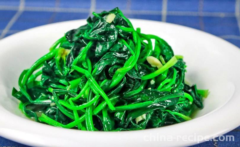 The method of stir frying spinach