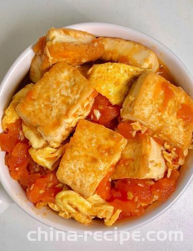 The recipe for burning tofu with tomatoes